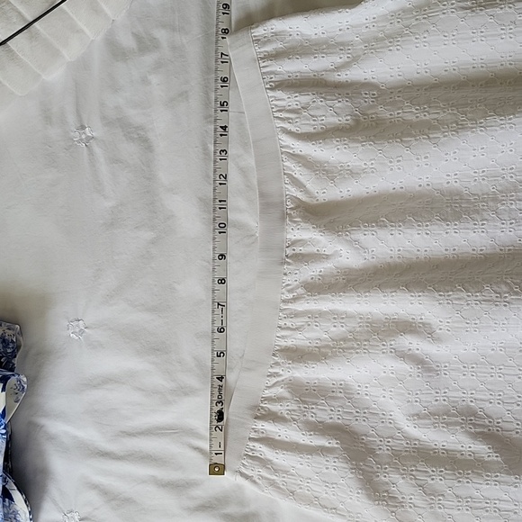 IMNYC Isaac Mizrahi Women's White Eyelet Lace Skirt- Size XL- New! - Picture 6 of 8